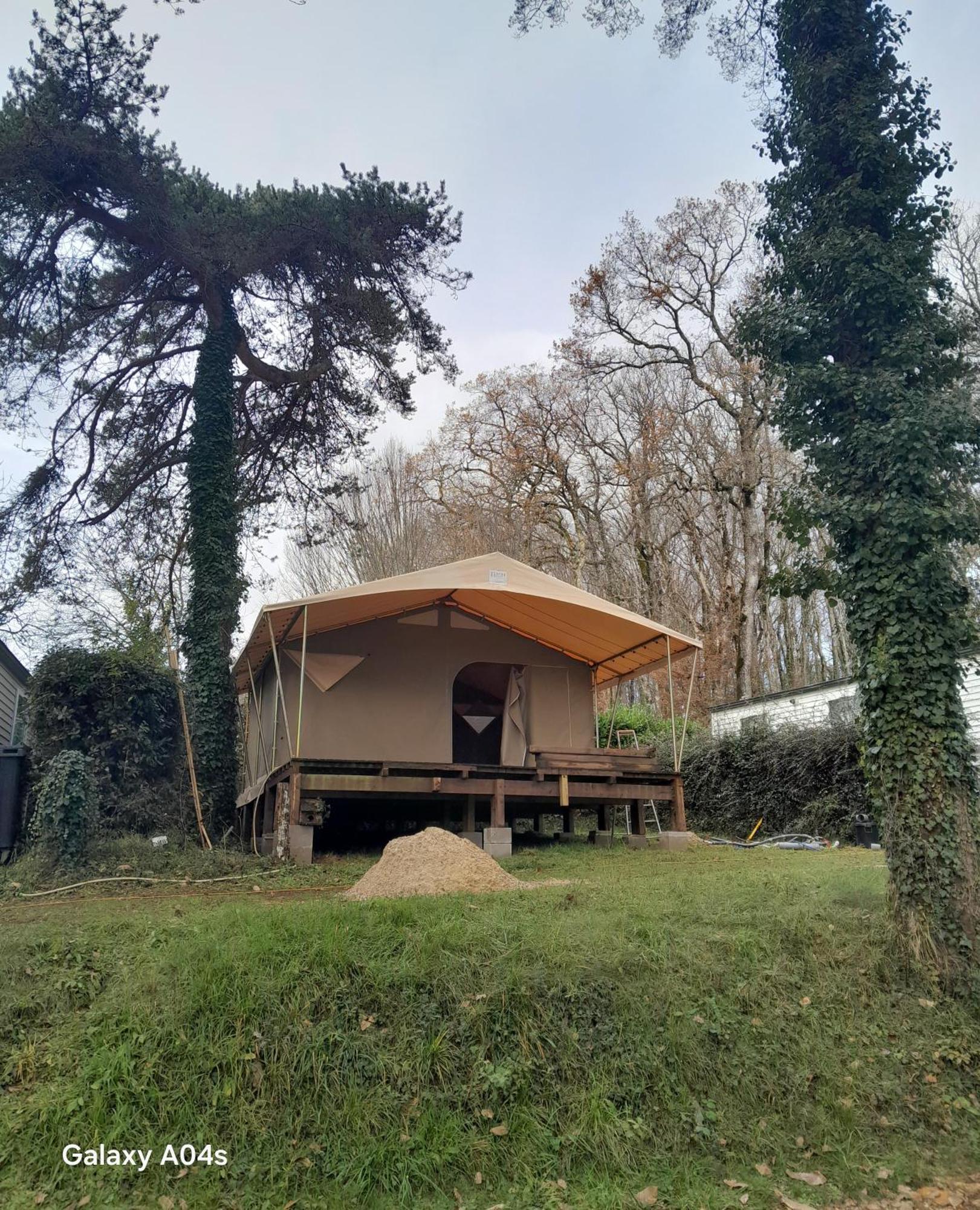 Camping 46 Rainettes Goujounac Esterno foto